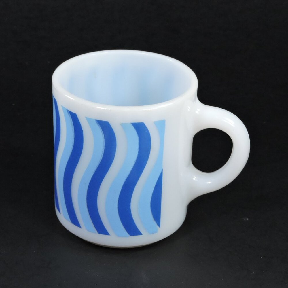 Vintage Milk Glass C Handle Coffee Mug